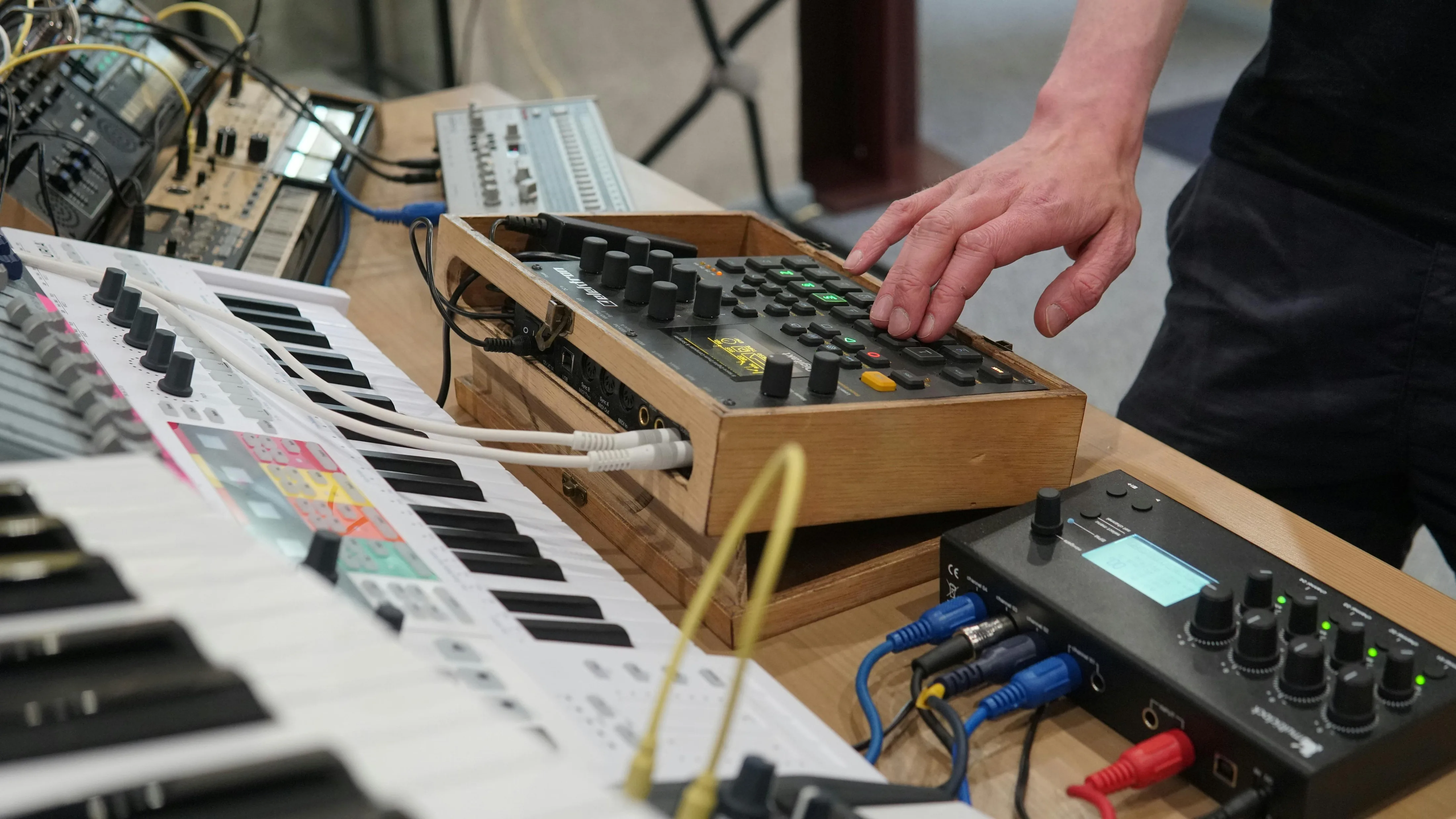 electronic music device